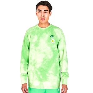 Nike NSW have a Nike day green tie dye crew neck mens sz S
